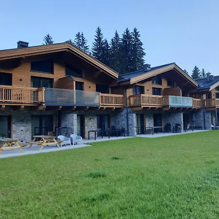 Tauernlodge Eben A2 * エーベン・イム・ポンガウ