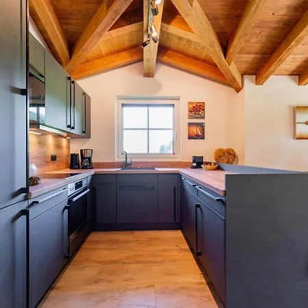 シャレー Tauernlodge Eben A2