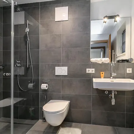 シャレー Tauernlodge Eben A2 エーベン・イム・ポンガウ