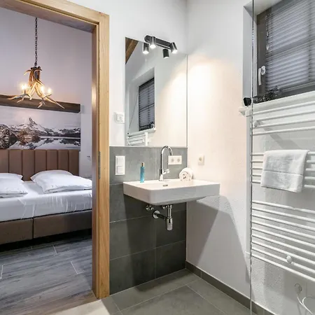 シャレー Tauernlodge Eben A2 エーベン・イム・ポンガウ